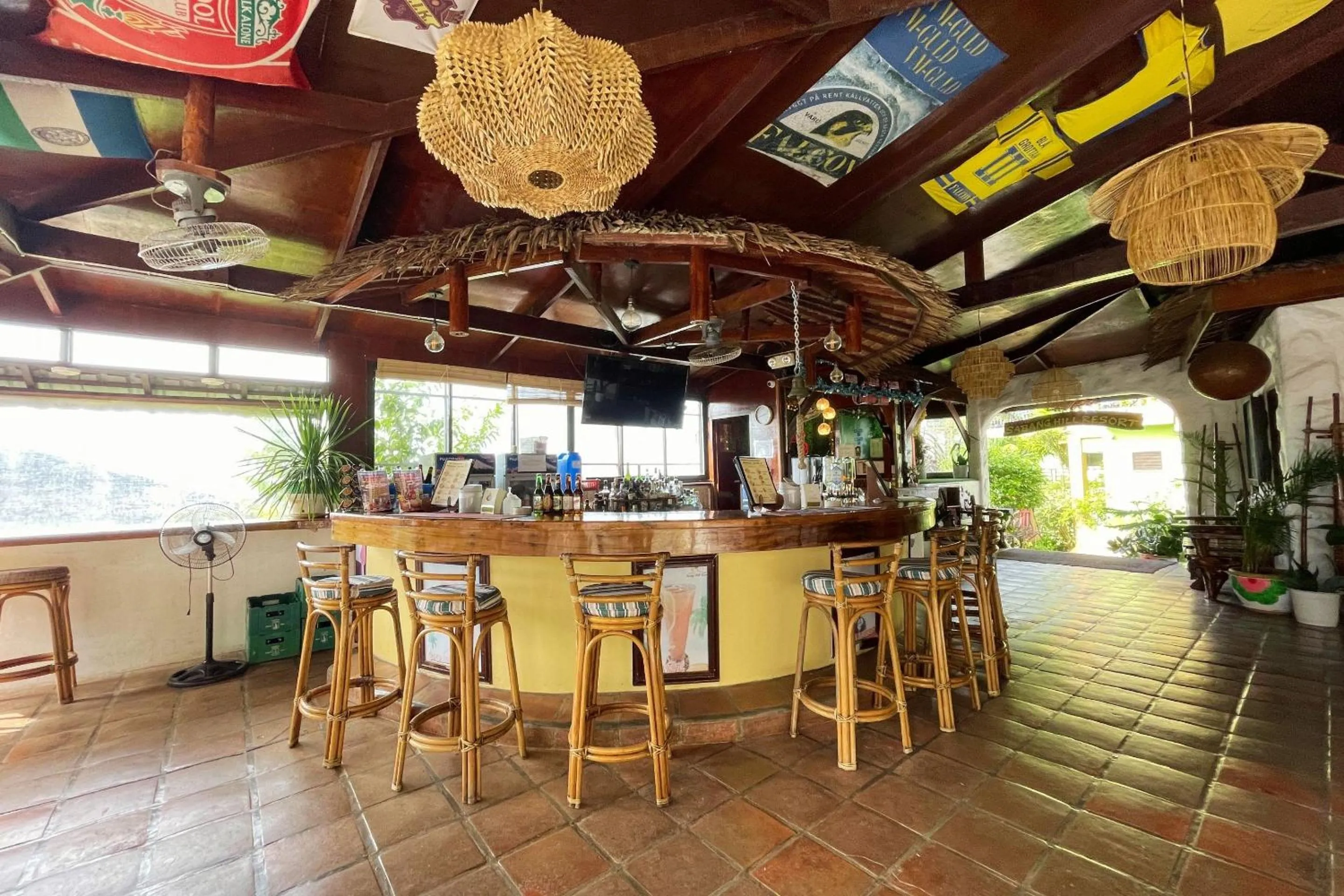 Restaurant/places to eat in Oriental Hill Sabang Resort Puerto Galera