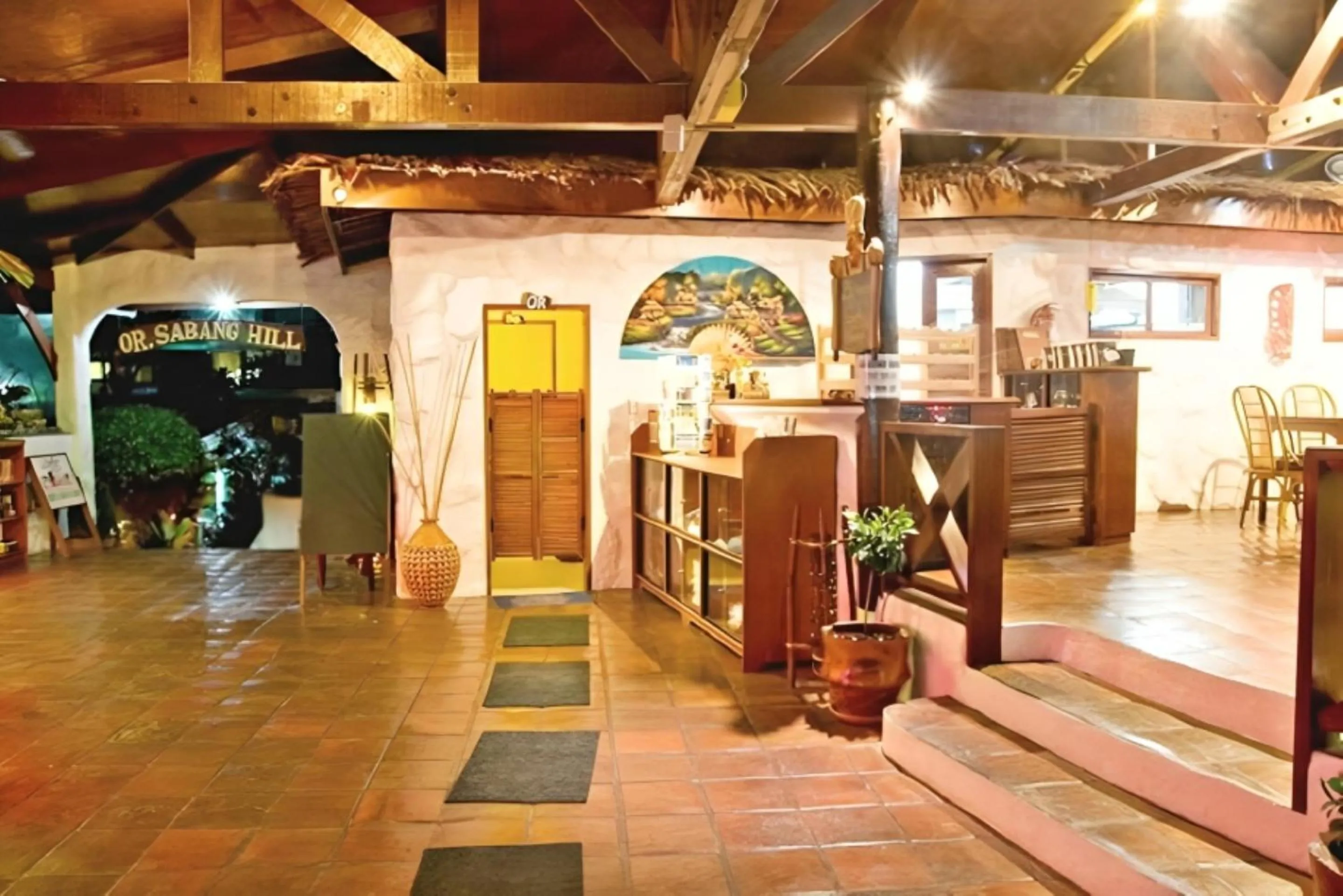 Lobby or reception in Oriental Hill Sabang Resort Puerto Galera