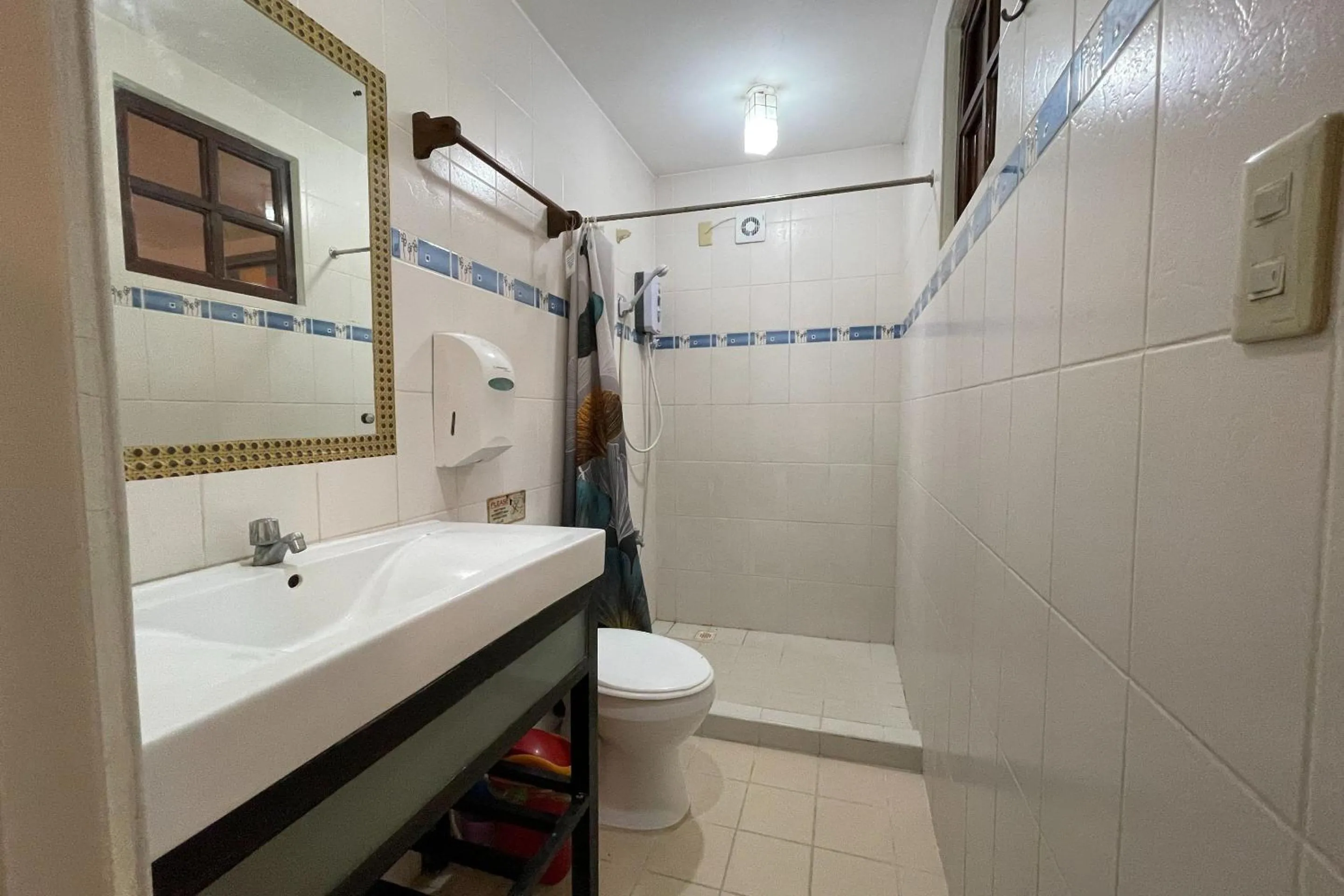 Bathroom in Oriental Hill Sabang Resort Puerto Galera