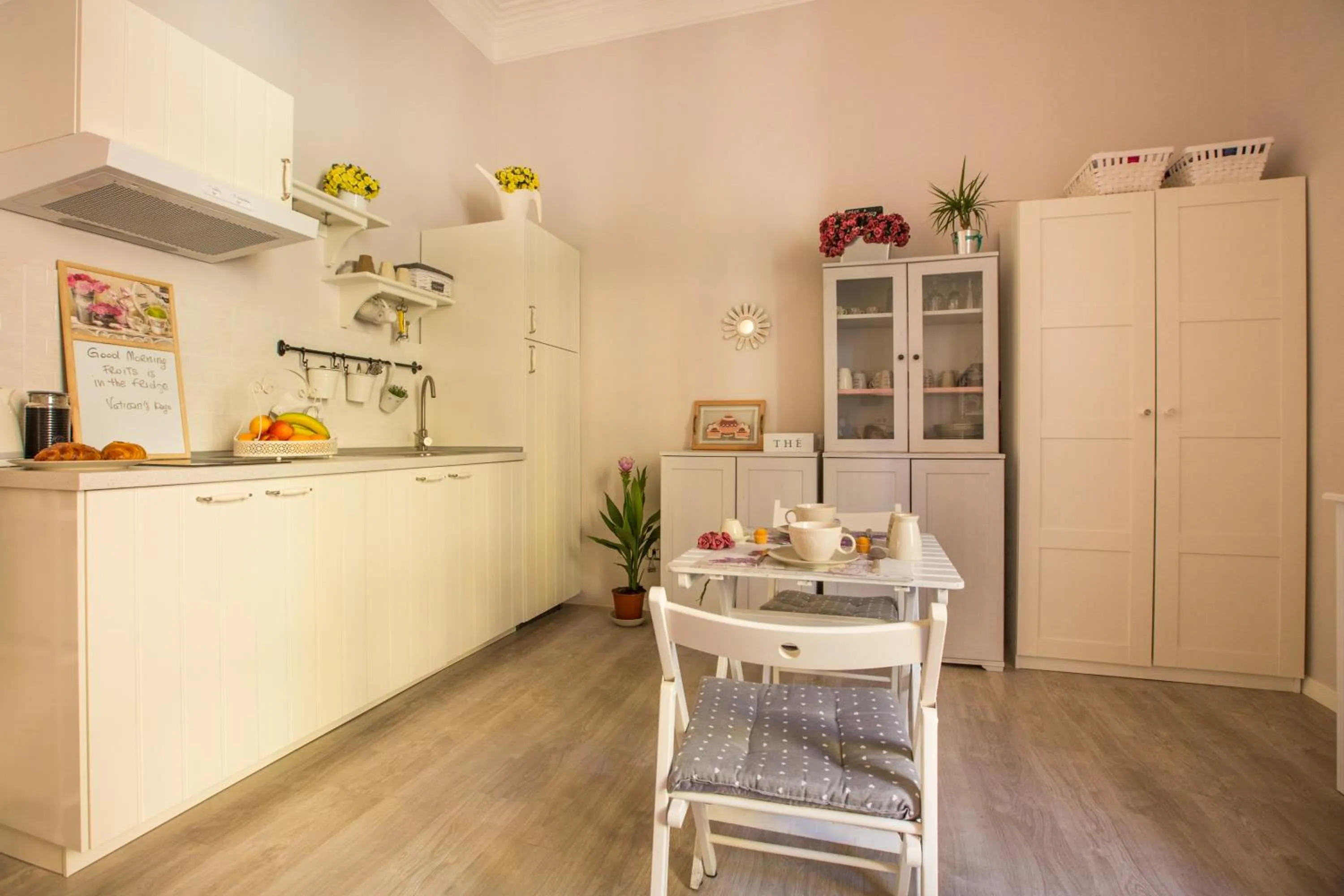 Kitchen or kitchenette in B&B Vatican's Keys