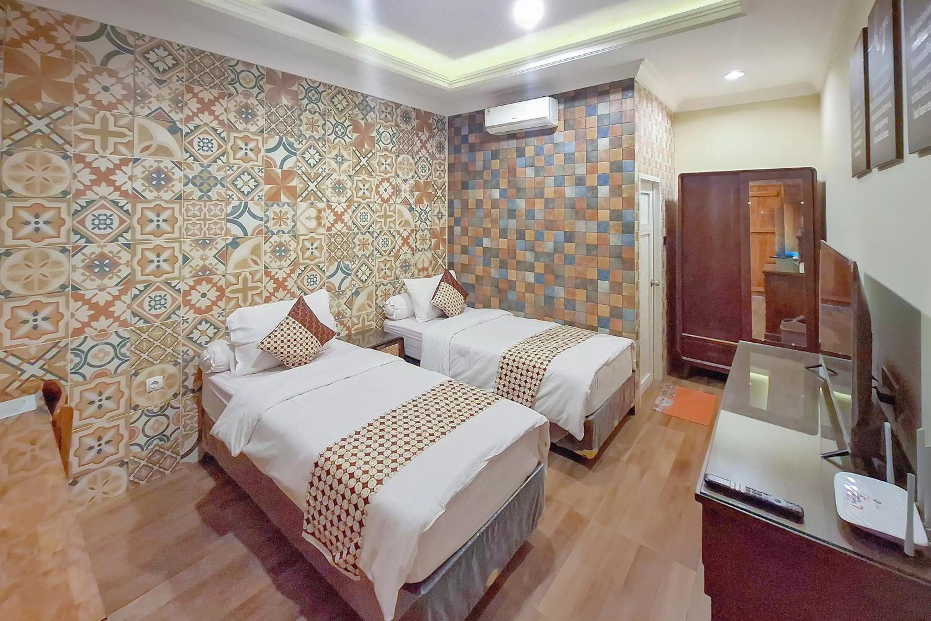 Bedroom, Bed in Omah Kampoeng Near UKSW Salatiga Mitra RedDoorz