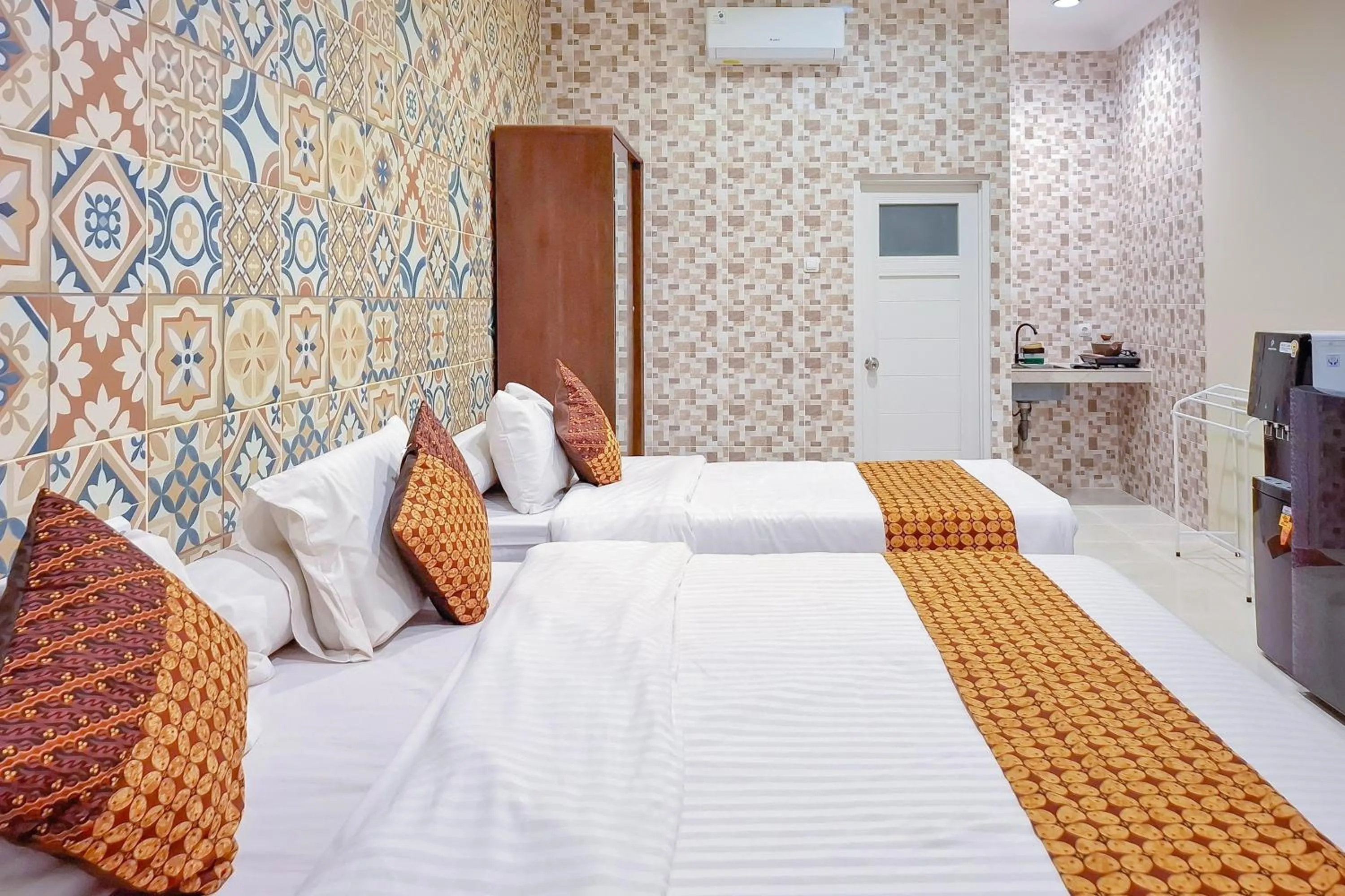 Bedroom, Bed in Omah Kampoeng Near UKSW Salatiga Mitra RedDoorz