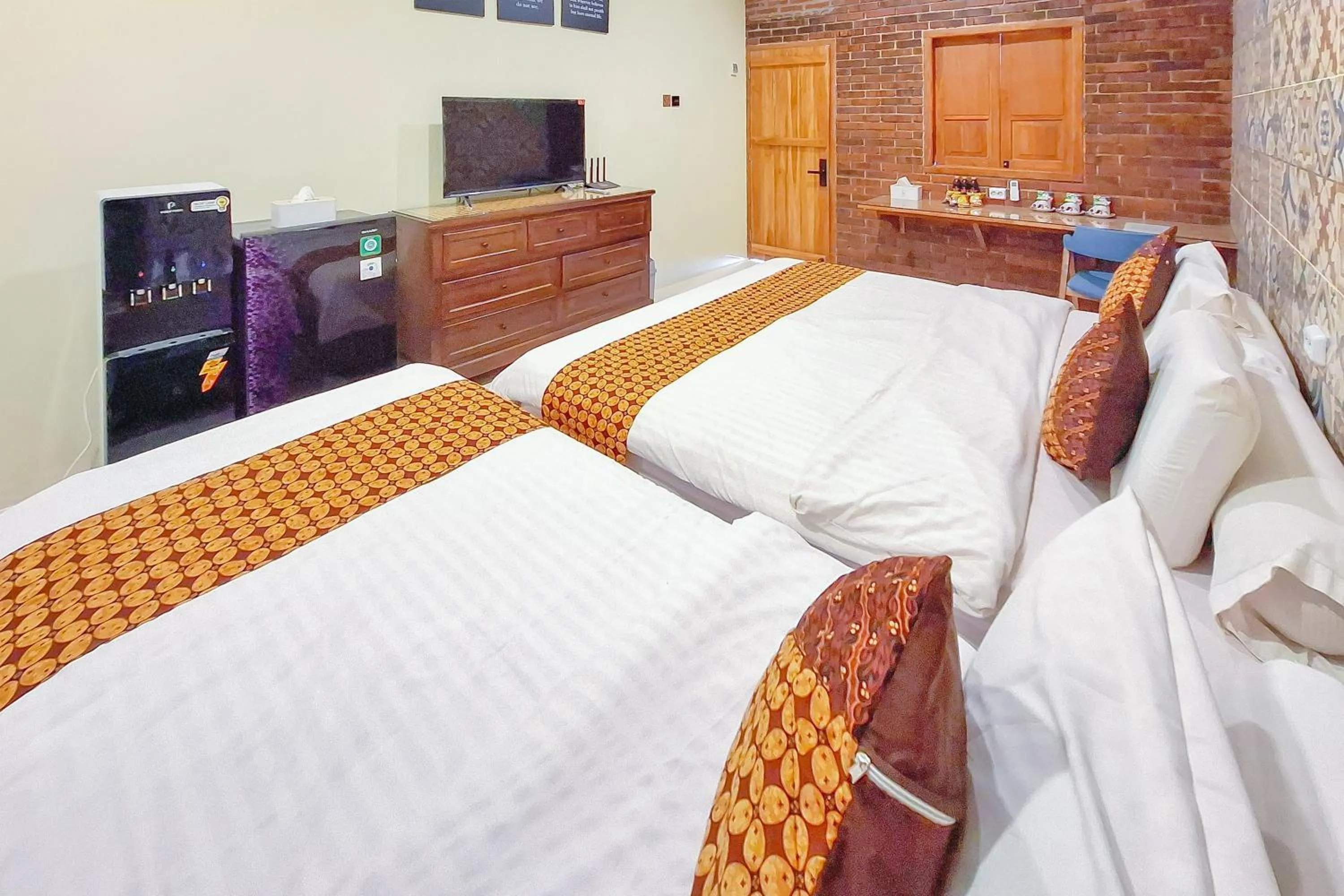 Bedroom, Bed in Omah Kampoeng Near UKSW Salatiga Mitra RedDoorz
