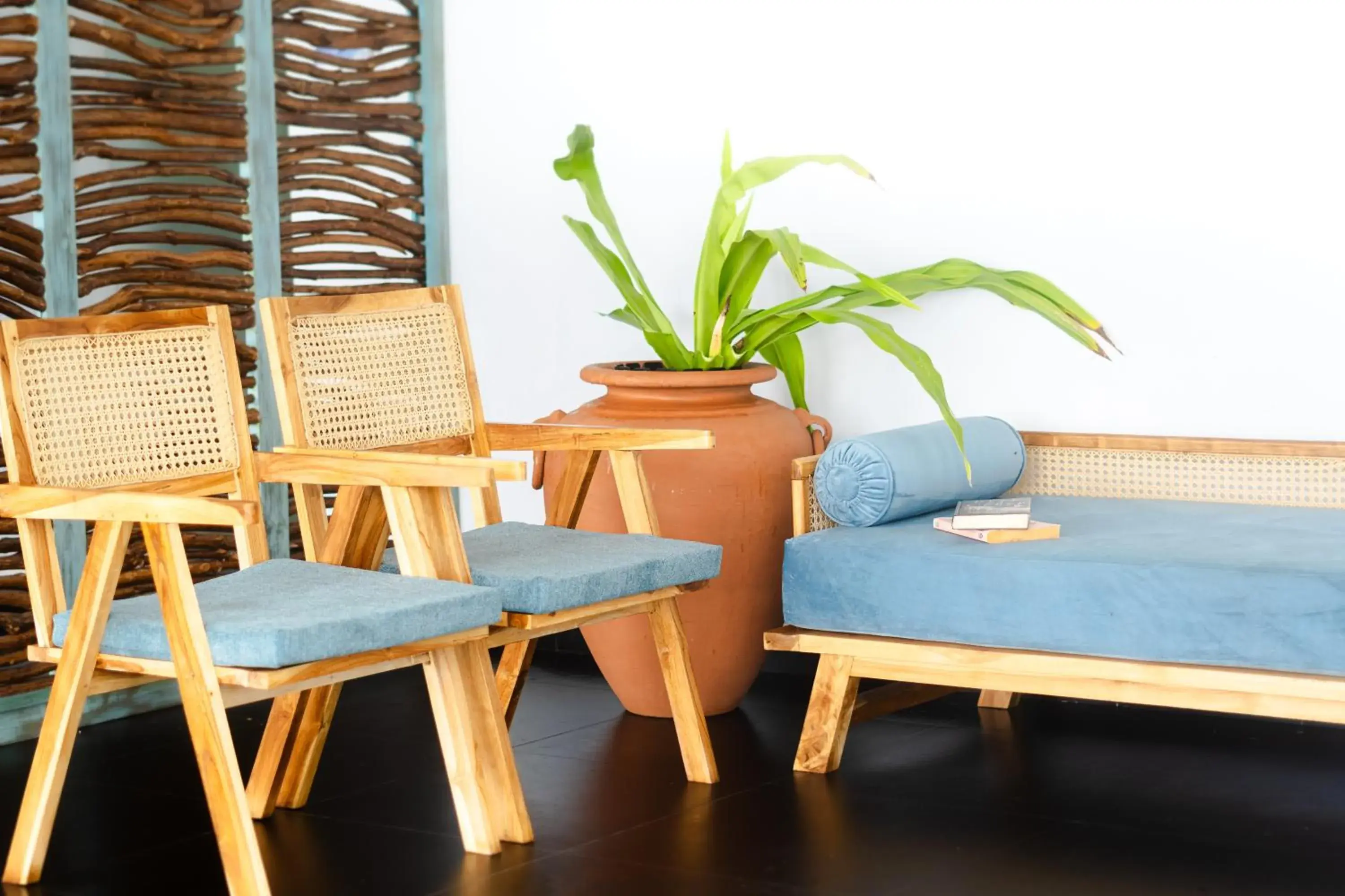 Living room in Moi Induruwa by DBI Living room in Moi Induruwa by DBI