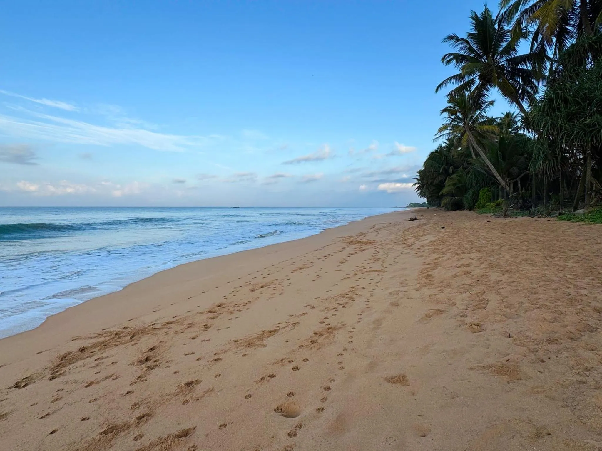 Nearby landmark in Moi Induruwa by DBI