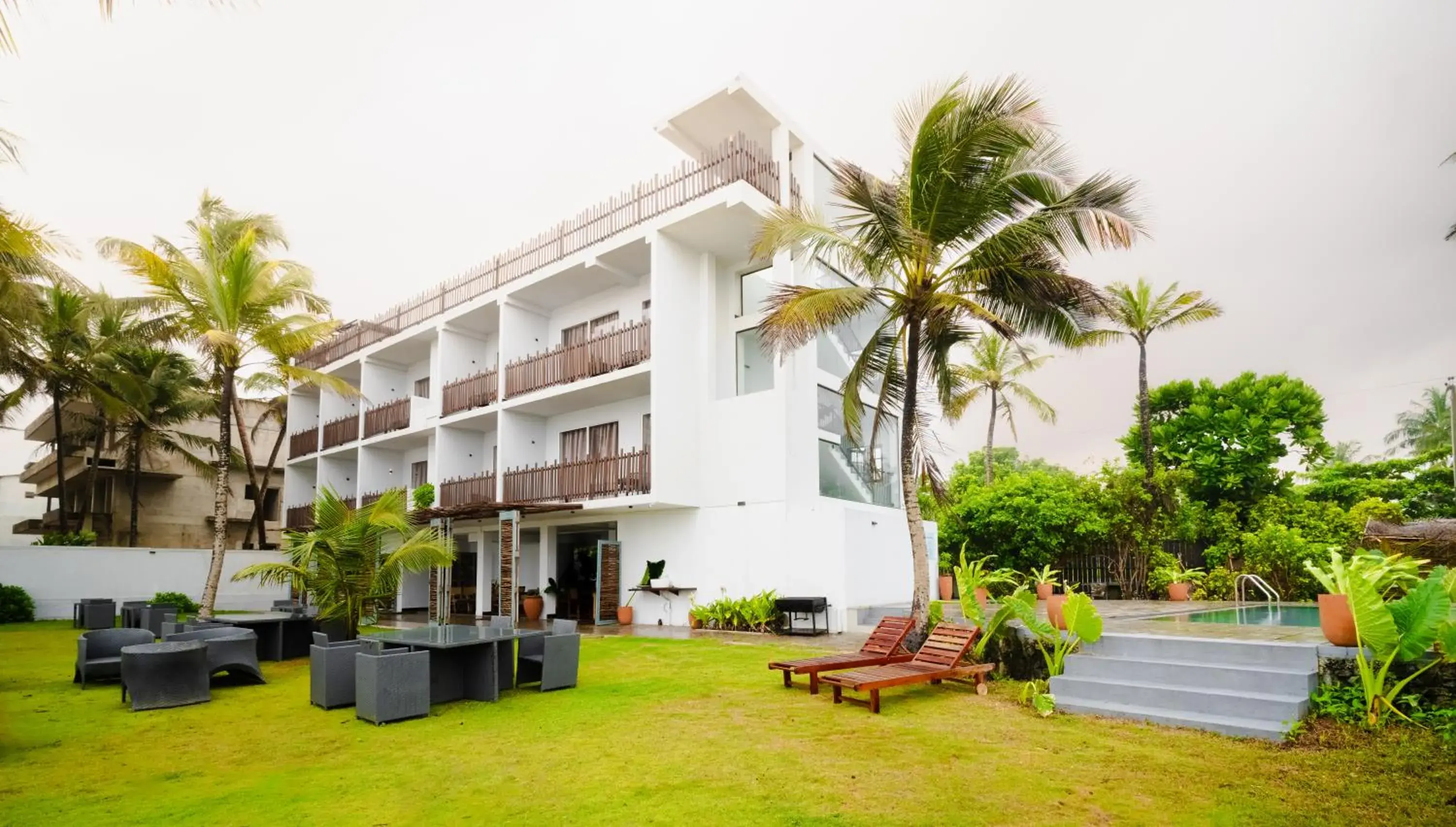 Property building in Moi Induruwa by DBI Property building in Moi Induruwa by DBI