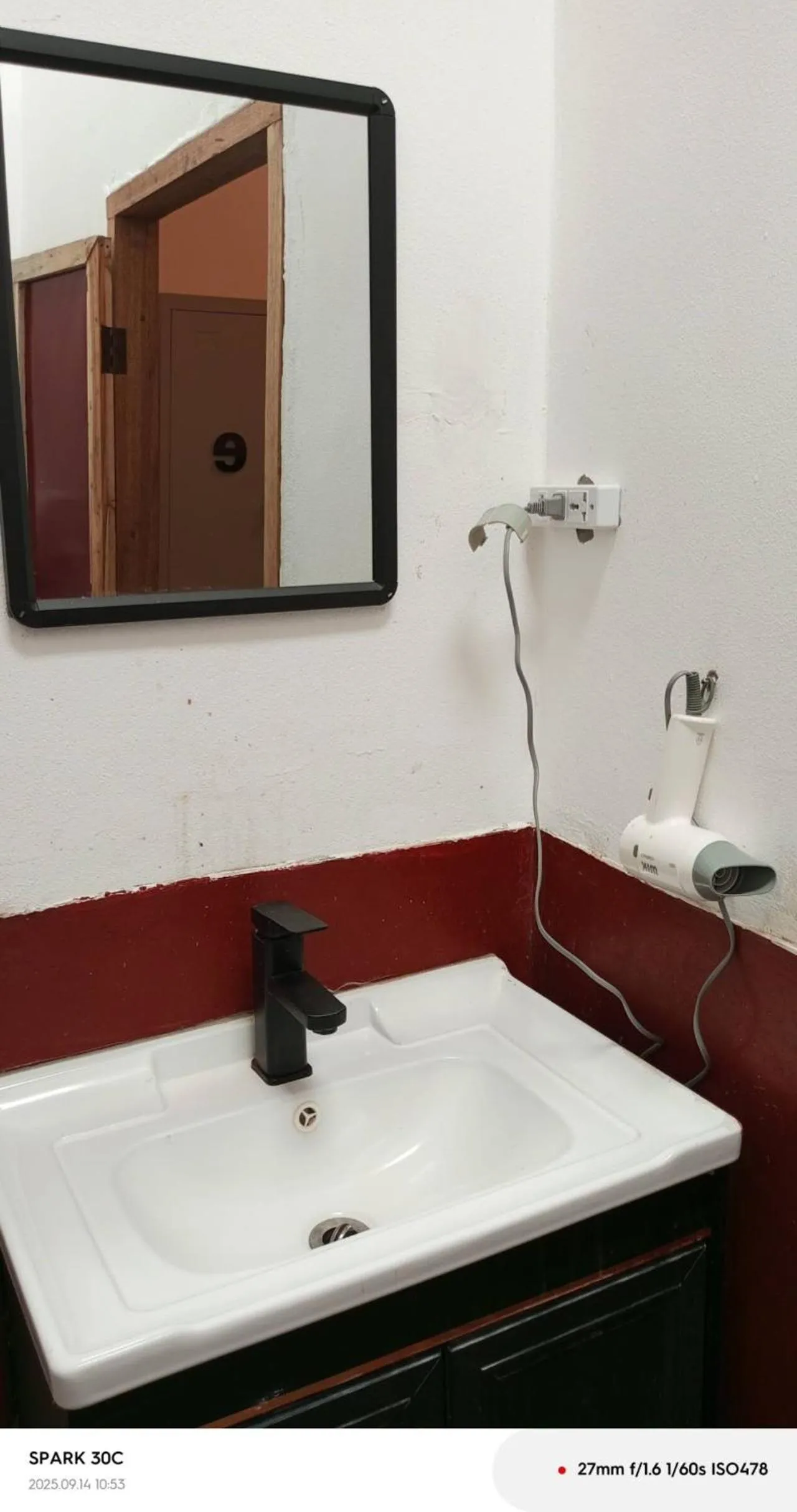 Toilet in Mimosa Backpackers Hostel