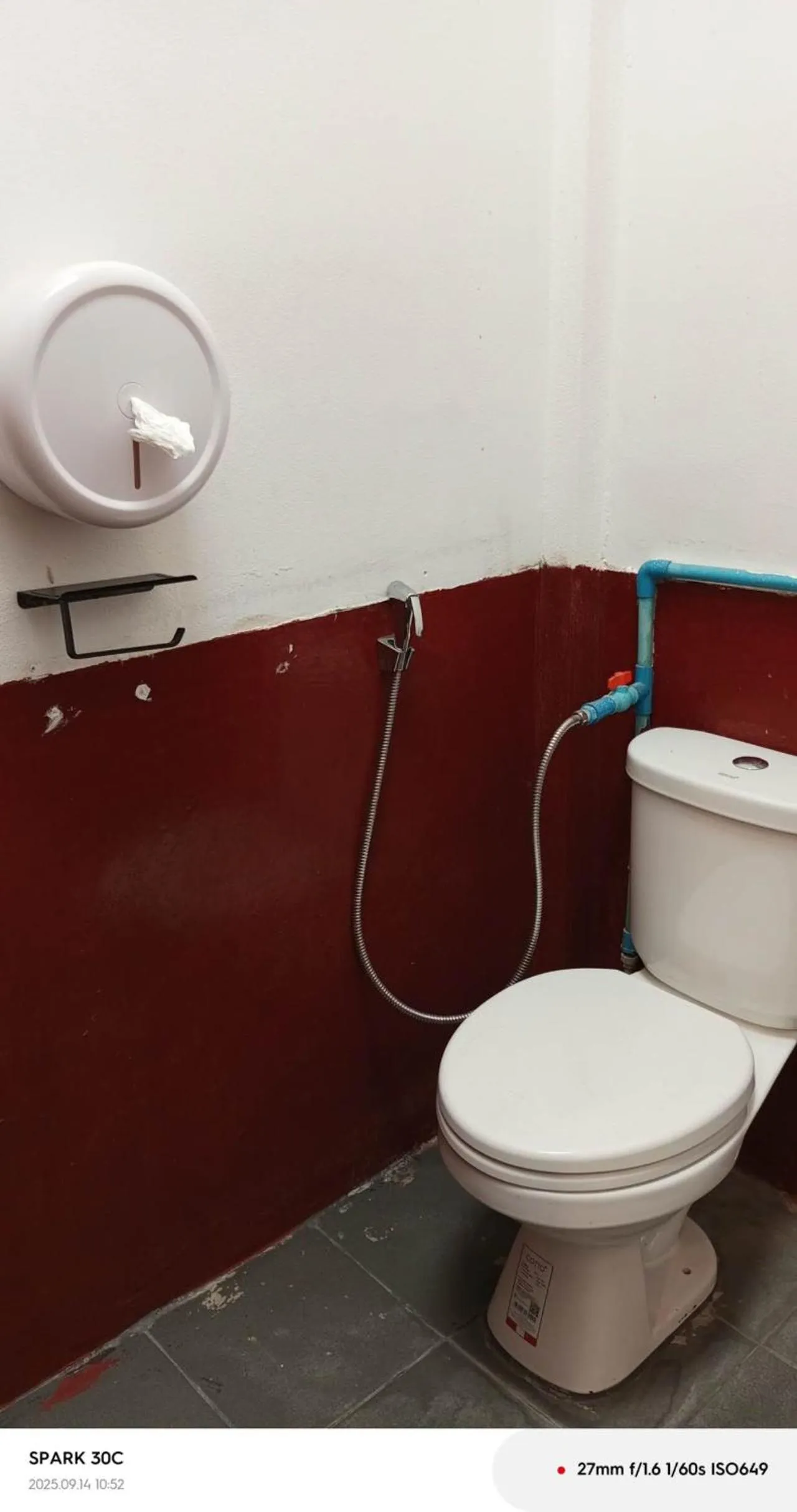Toilet in Mimosa Backpackers Hostel