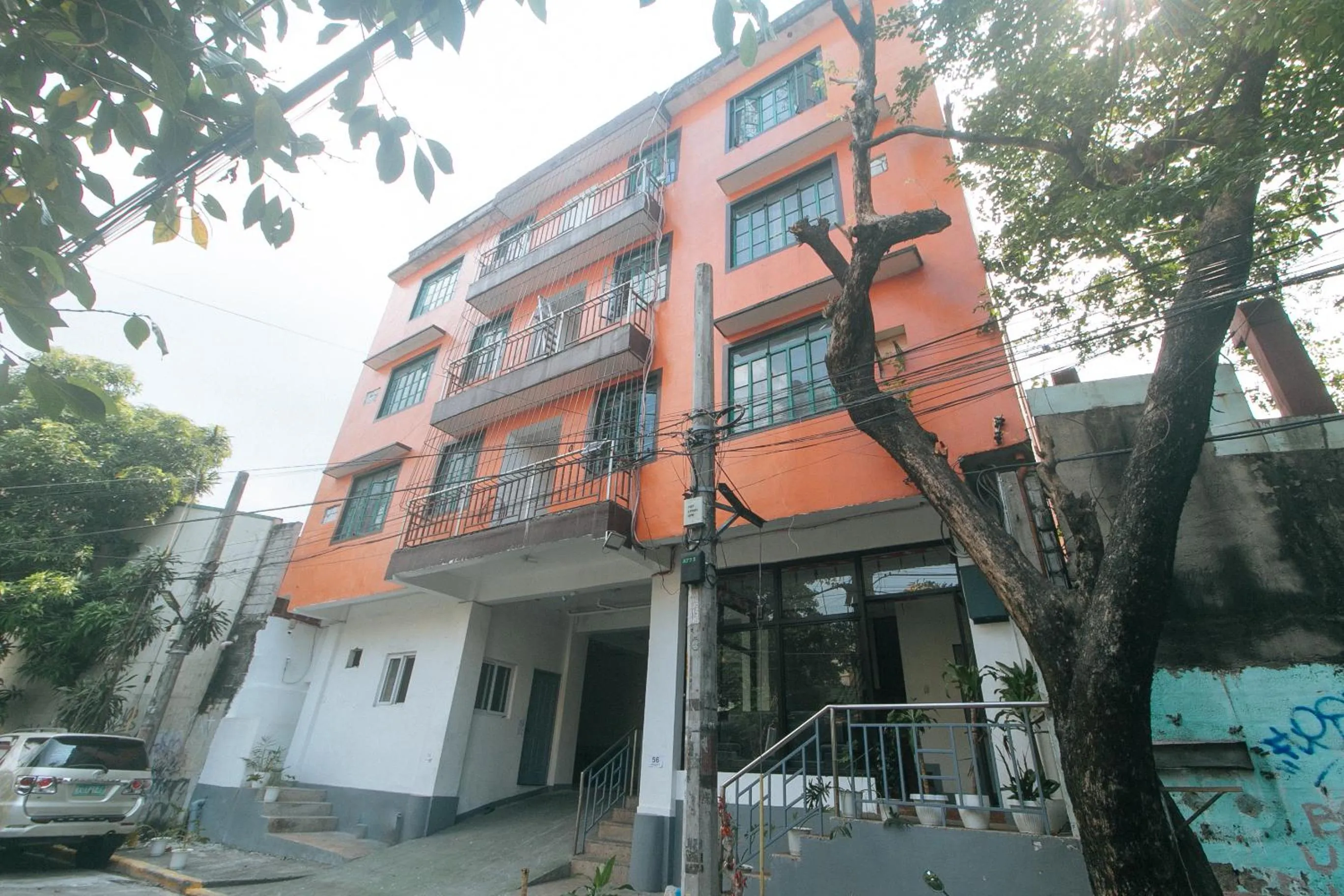 Property building in RedDoorz at Najar Residences near NAIA Terminal