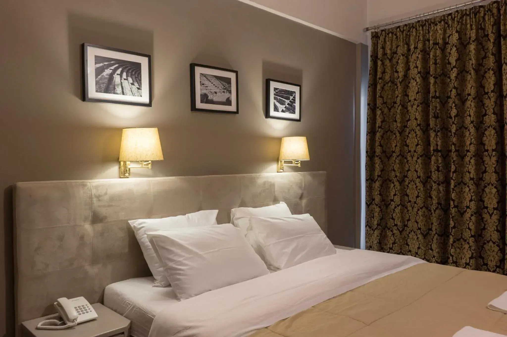 Superior Double or Twin Room in Apollon Hotel Superior Double or Twin Room in Apollon Hotel
