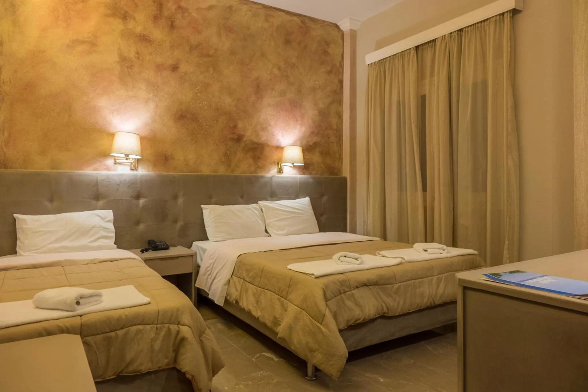 Superior Triple Room - No Balcony in Apollon Hotel