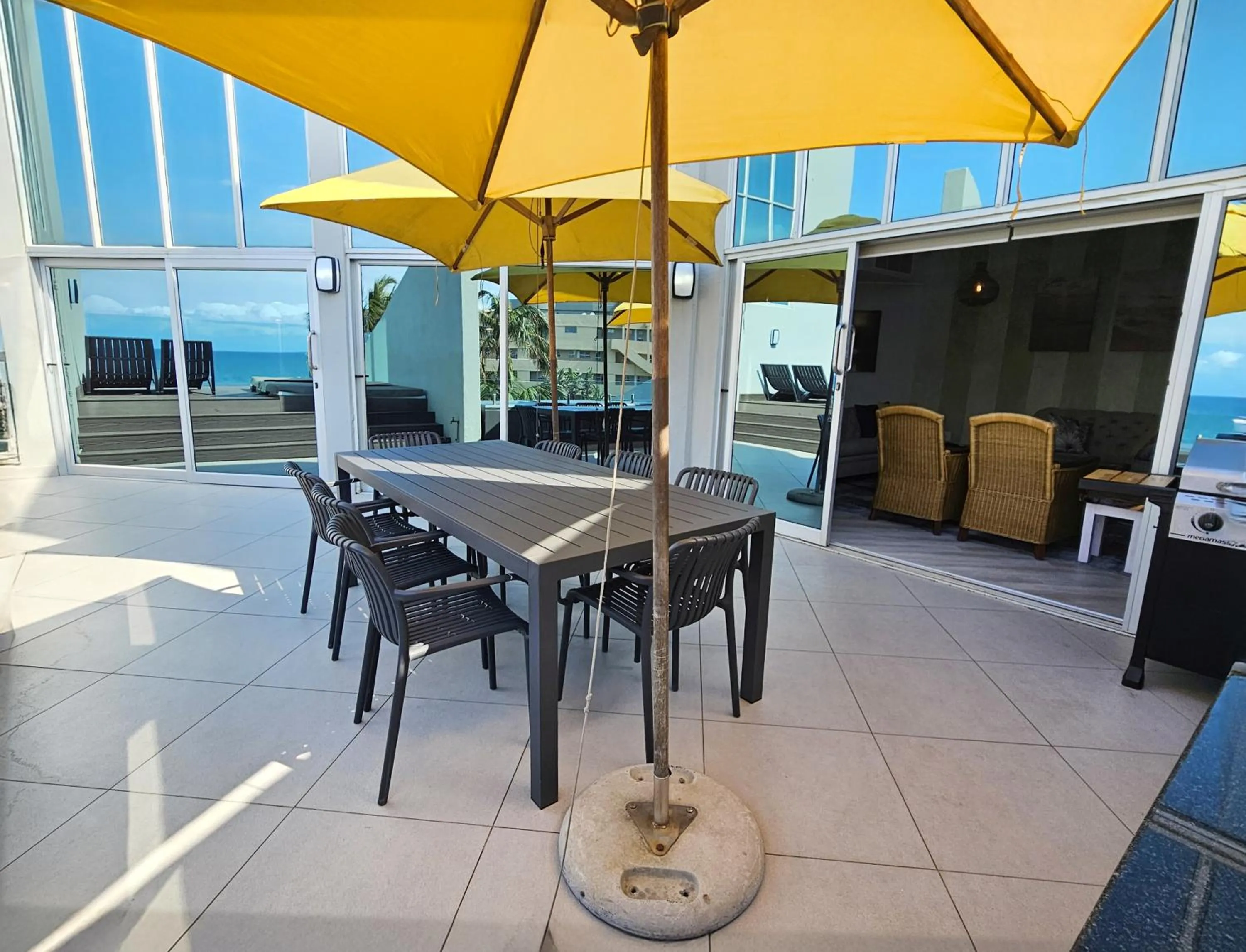 Luxury Penthouse Apartment 711 at La Montagne by First Private Stays
