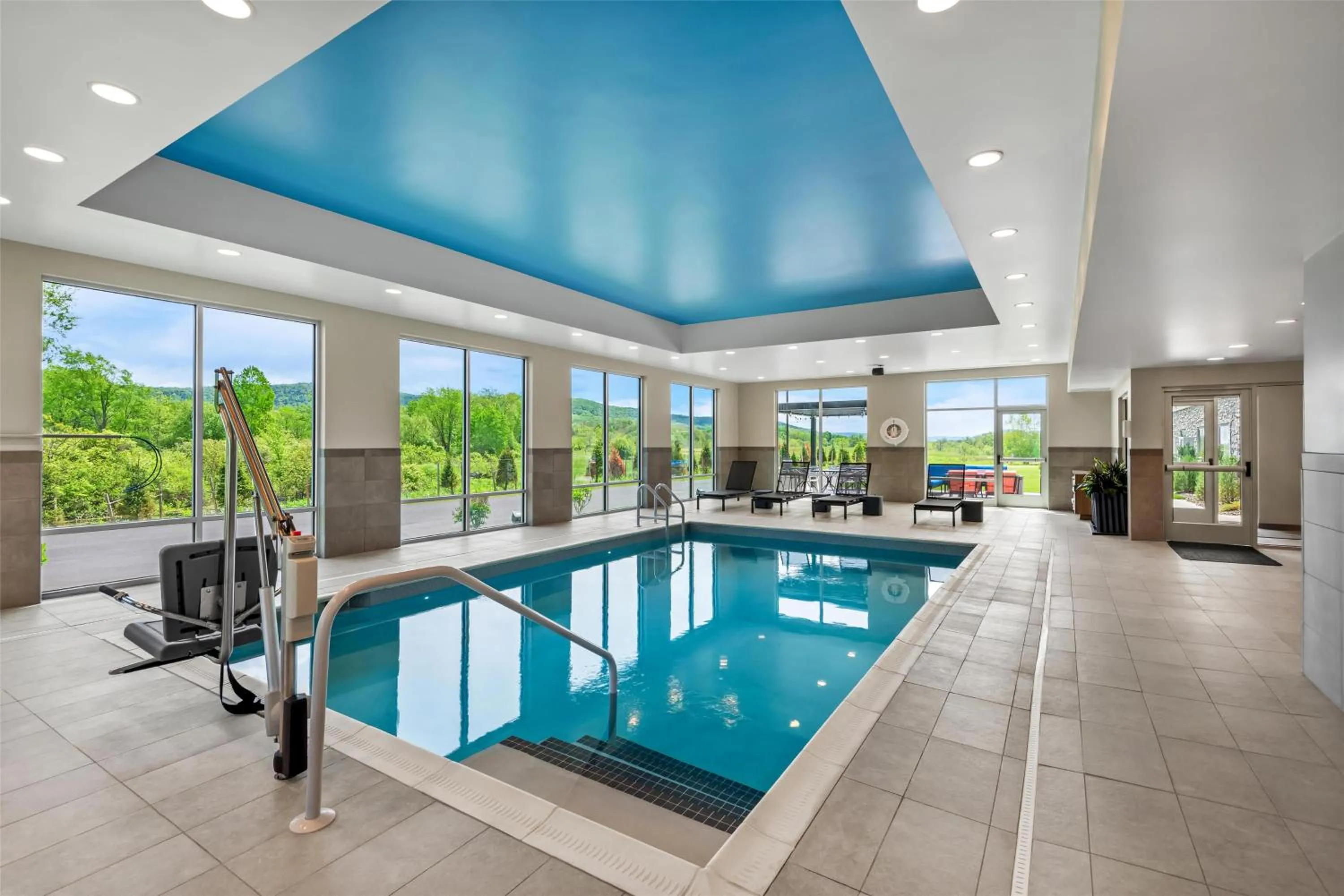 Pool view in Hampton Inn Cooperstown