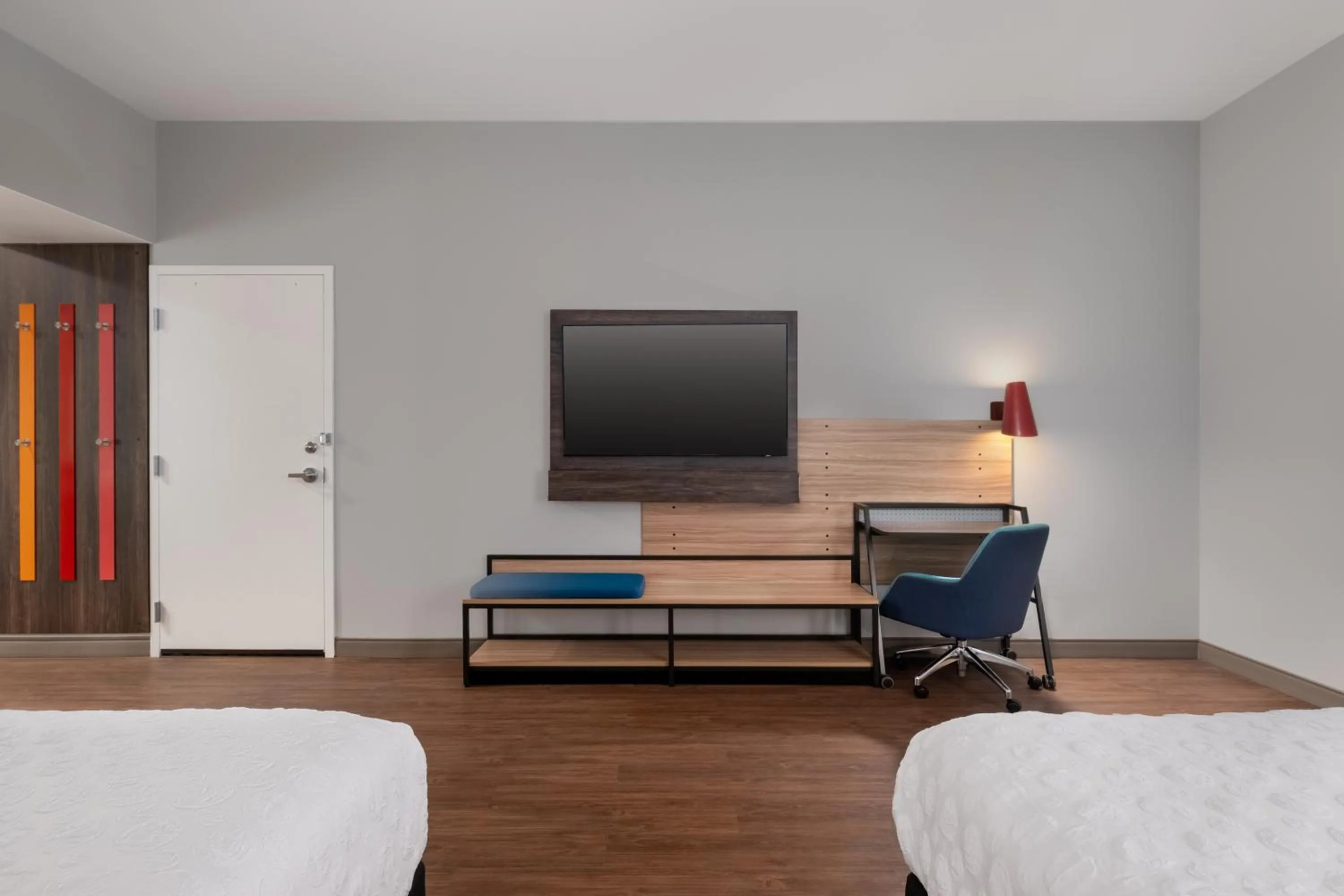 Bedroom, Bed in Tru By Hilton Houston Downtown Convention Center