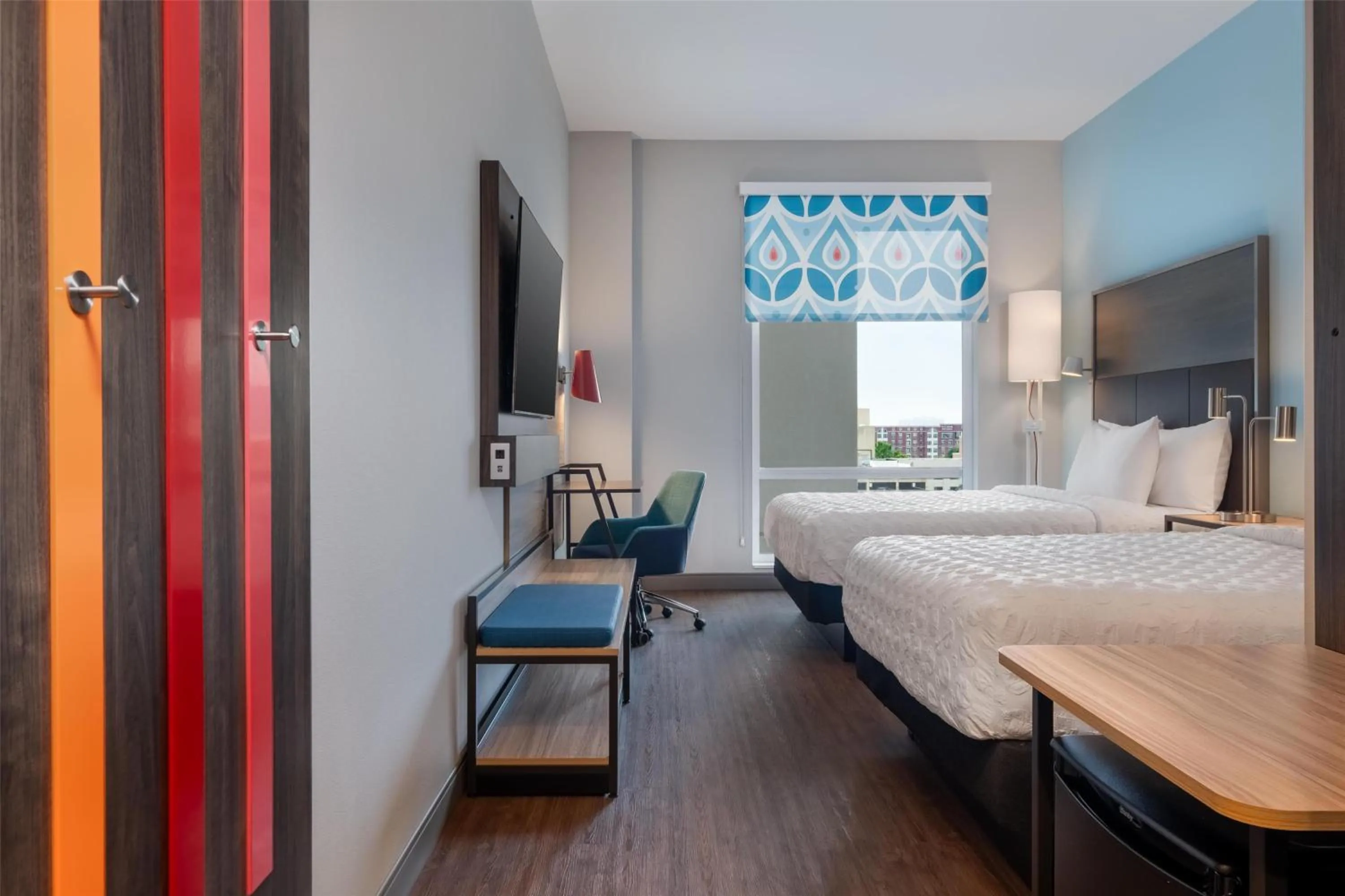 Bed in Tru By Hilton Houston Downtown Convention Center