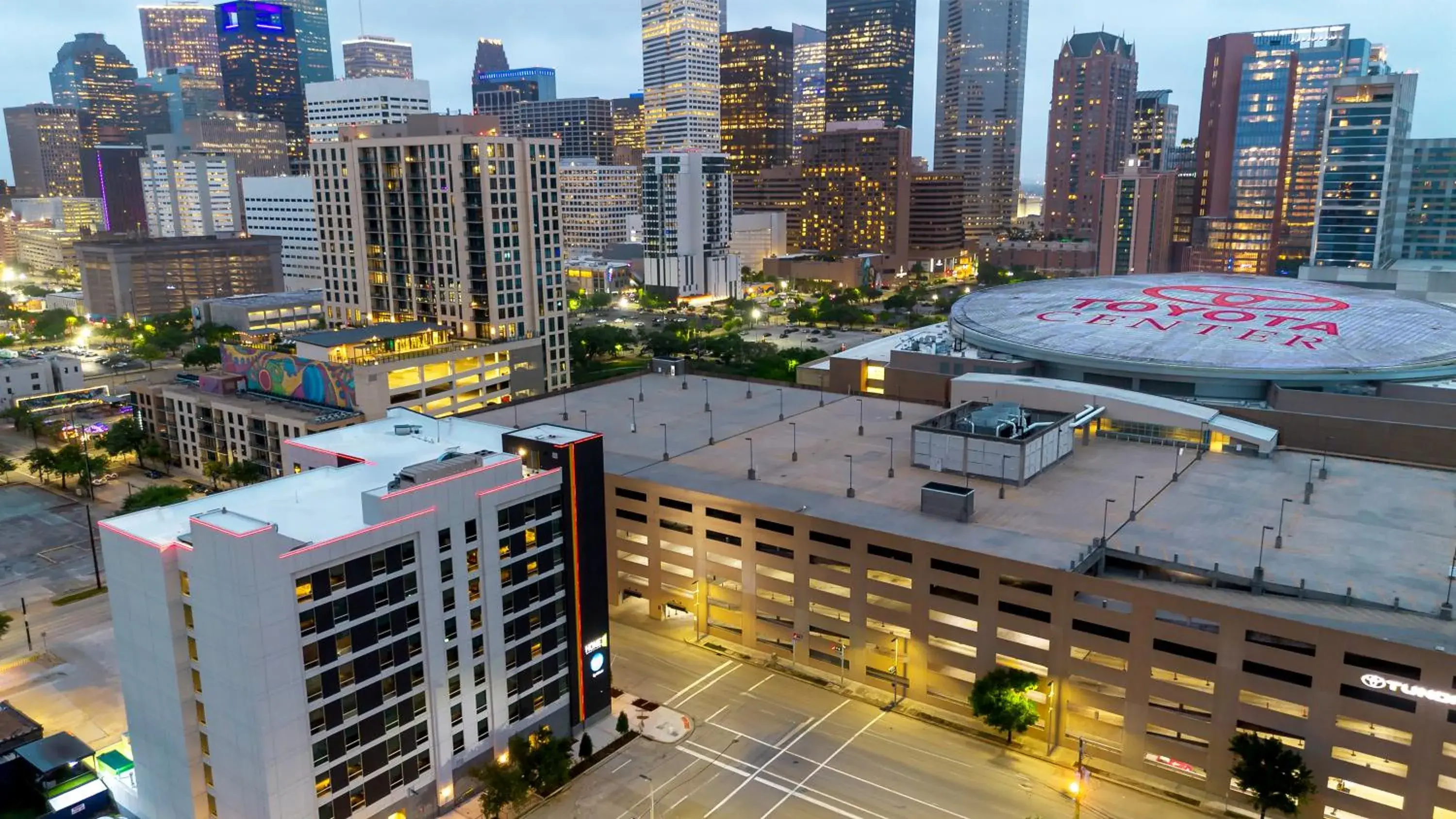 Property building in Tru By Hilton Houston Downtown Convention Center Property building in Tru By Hilton Houston Downtown Convention Center