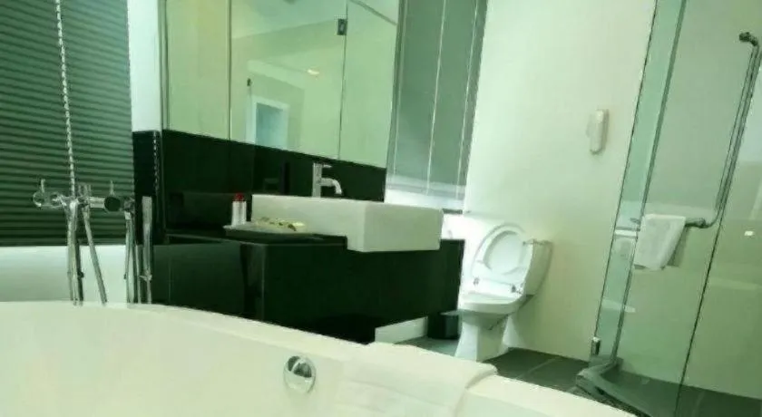 Bed in RH Hotel Sibu