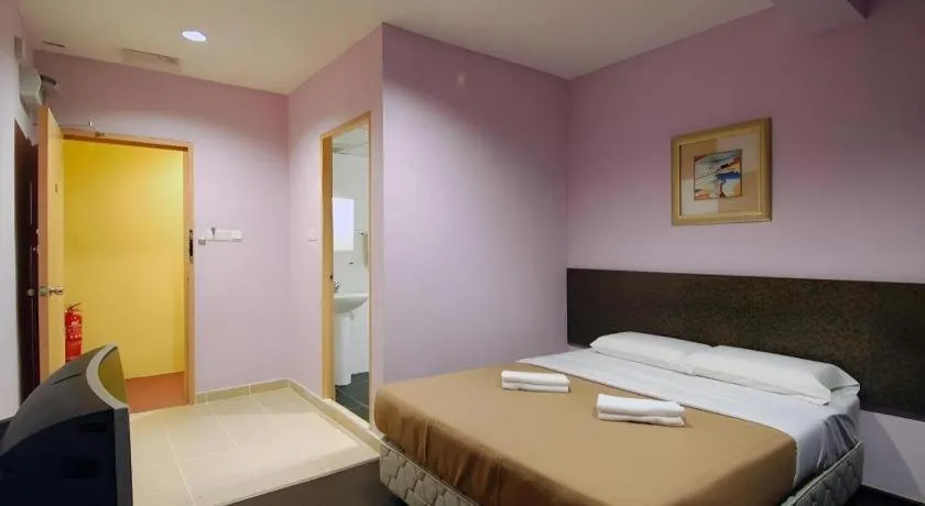 Bed in Aristo Hotel @ Putatan