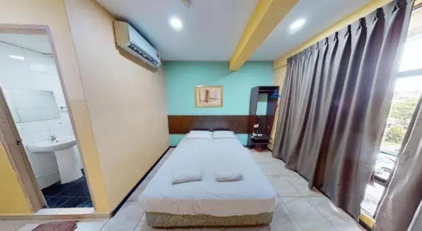 Bed in Aristo Hotel @ Putatan Bed in Aristo Hotel @ Putatan