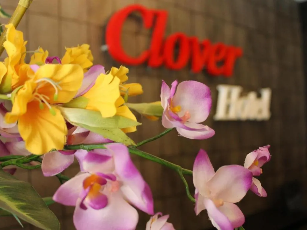 Clover Hotel