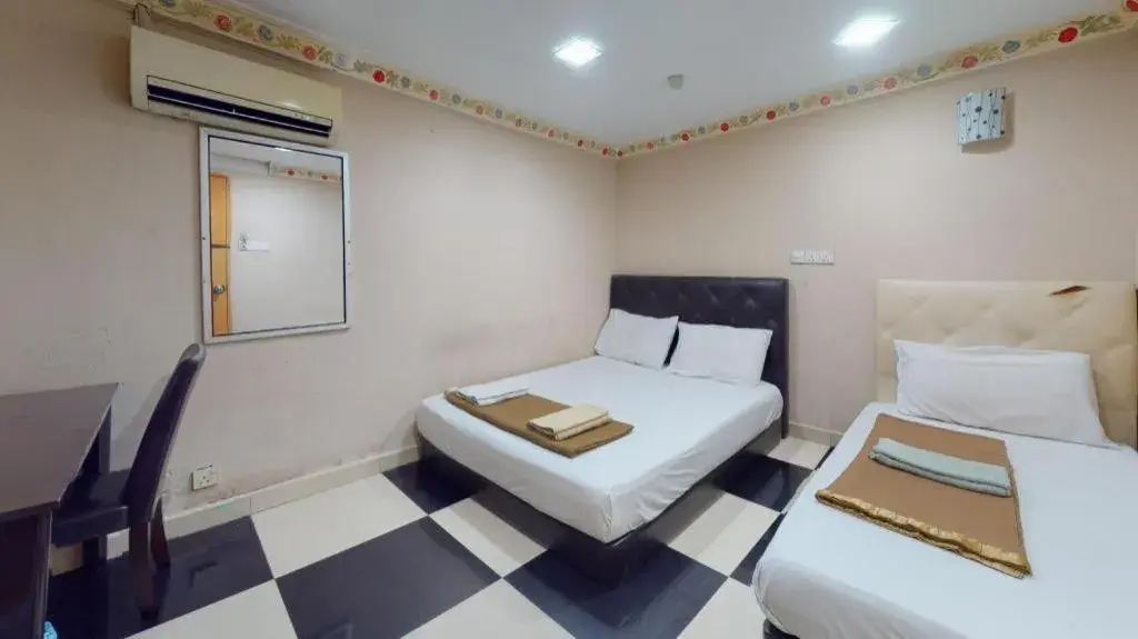 Bed in Batu Caves Hotel Bed in Batu Caves Hotel