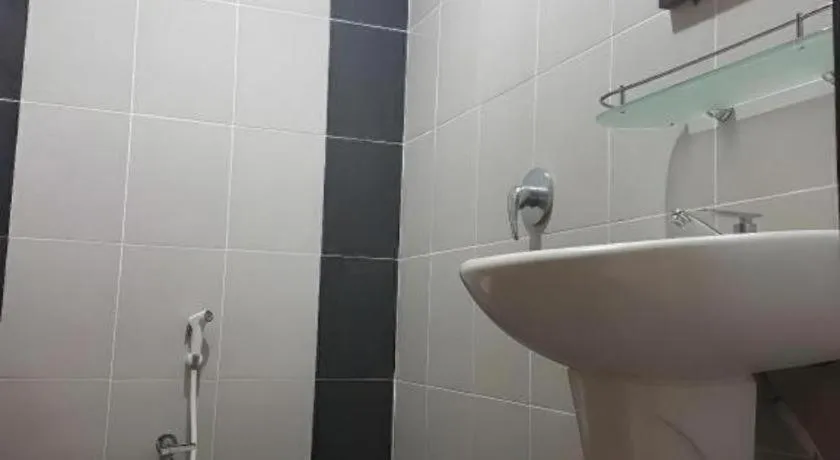 Perhentian Tivoli Inn