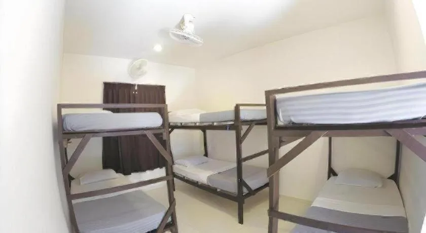 Bed in Perhentian Tivoli Inn