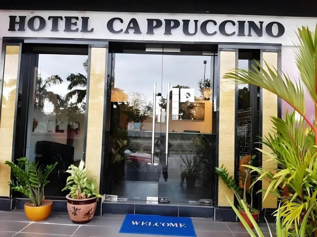 Cappuccino Hotel @ Mount Austin