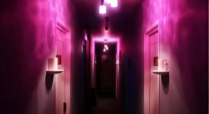 Cappuccino Hotel @ Mount Austin