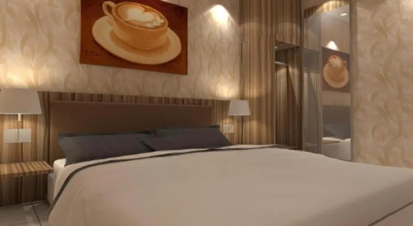 Bed in Cappuccino Hotel @ Mount Austin