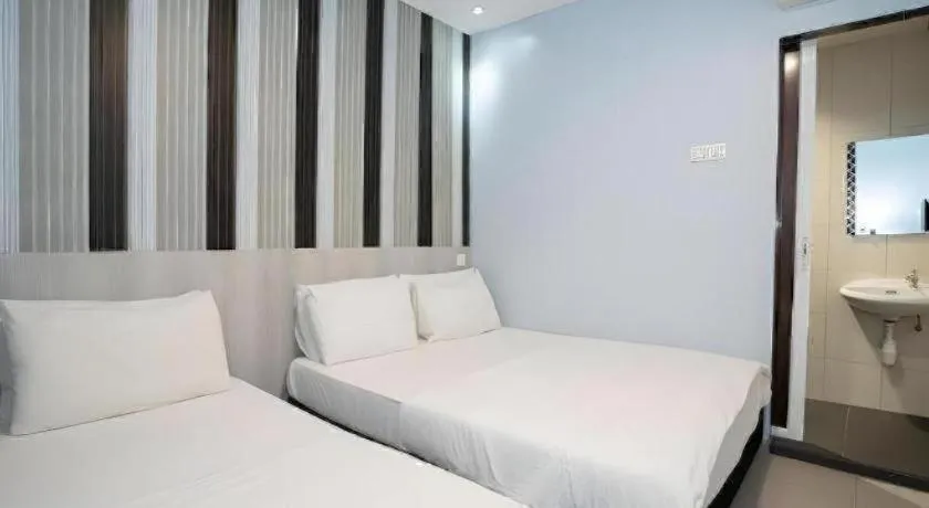 Bed in Cappuccino Hotel @ Mount Austin