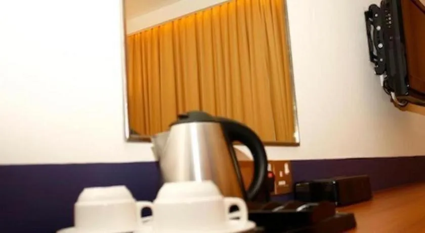 Grand Medallion Hotel