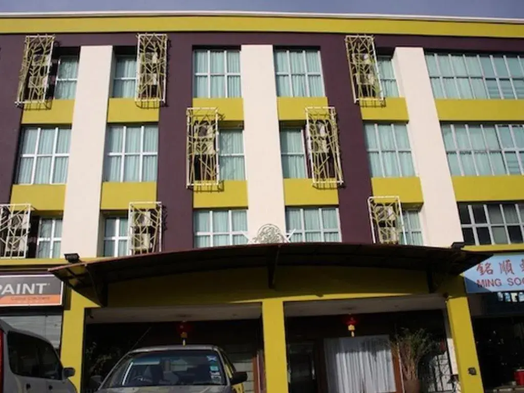 Grand Medallion Hotel Grand Medallion Hotel