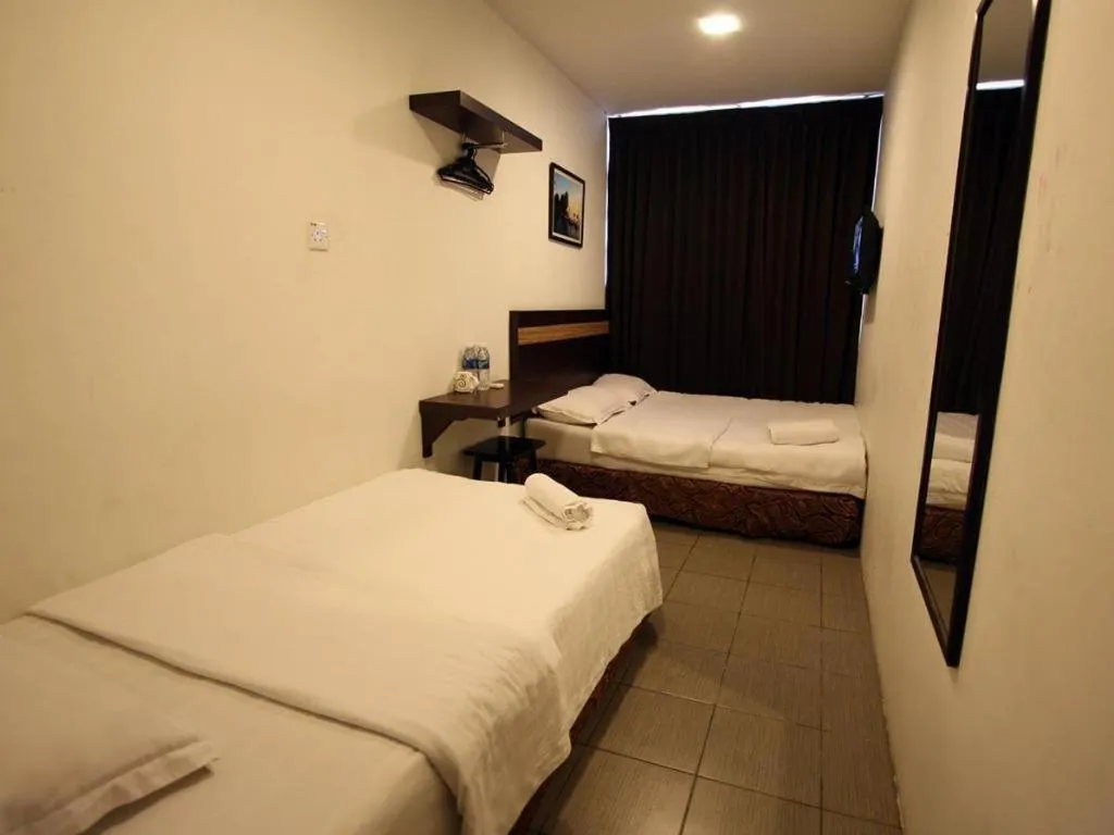 Bed in Place2Stay @ RH Plaza Hotel