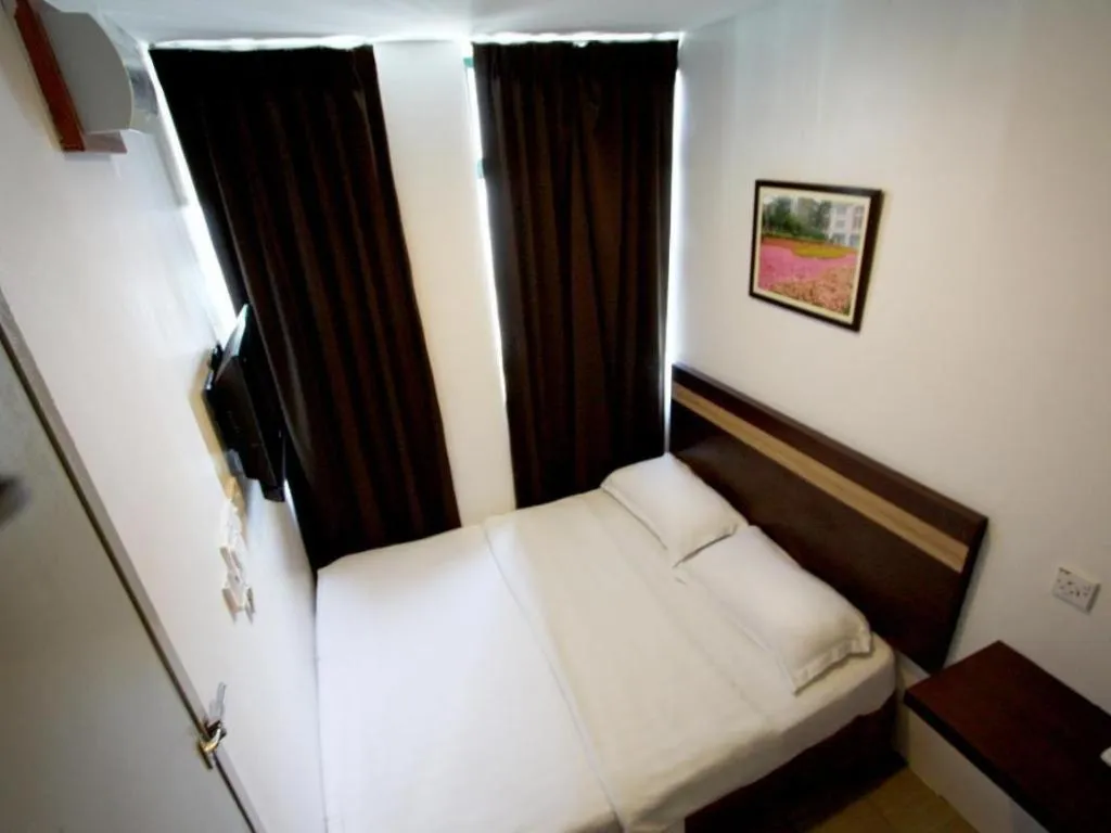 Bed in Place2Stay @ RH Plaza Hotel