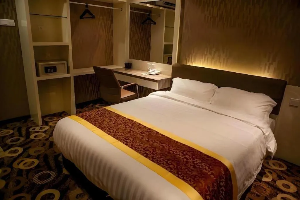 Bed in Golden Valley Hotel