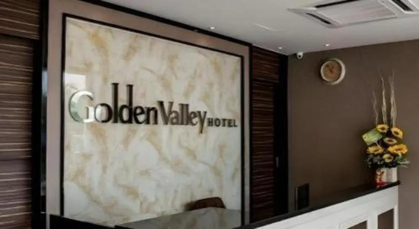 Golden Valley Hotel