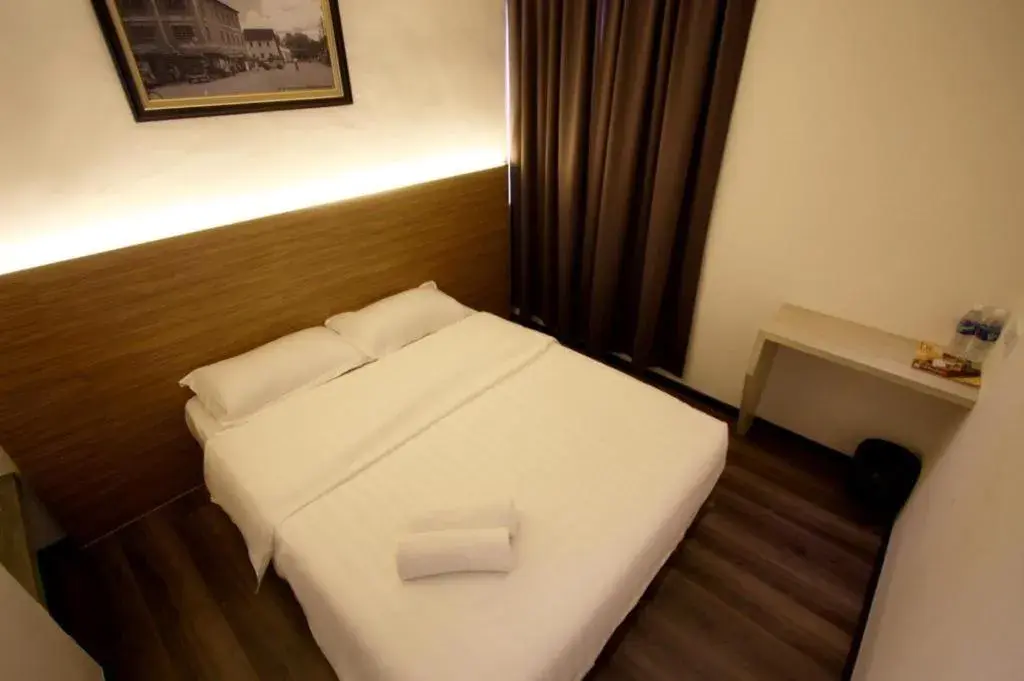 Bed in Place2Stay @ Chinatown Bed in Place2Stay @ Chinatown