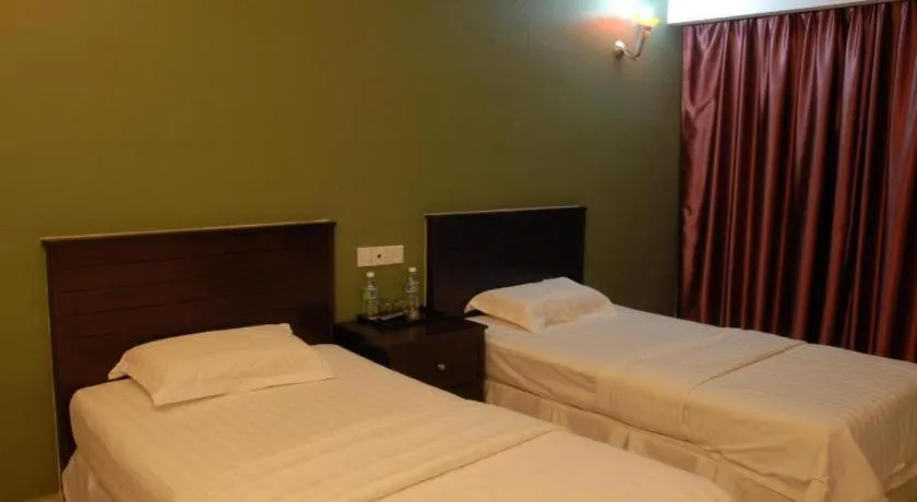 Bed in Loong Fatt Hotel