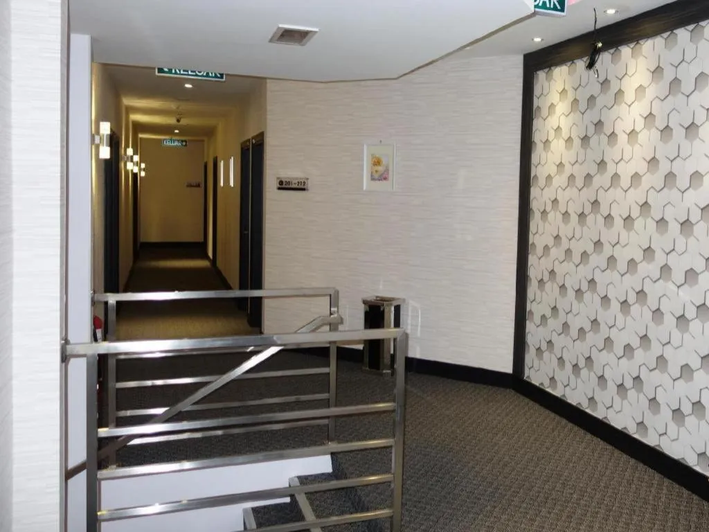 One Avenue Hotel (IJM)