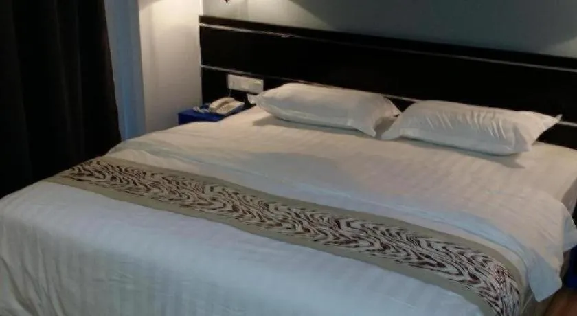Bed in One Avenue Hotel (IJM)