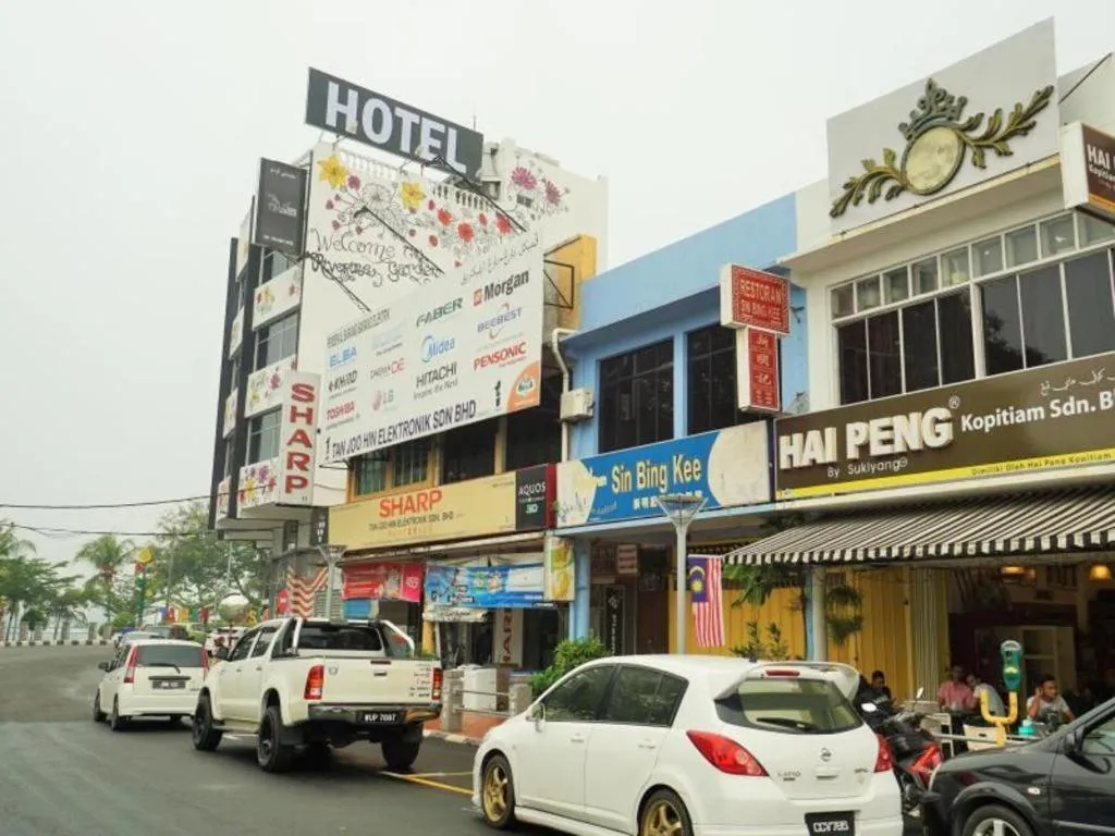 Riverine Garden Hotel