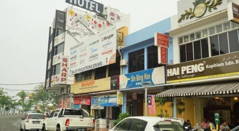 Riverine Garden Hotel