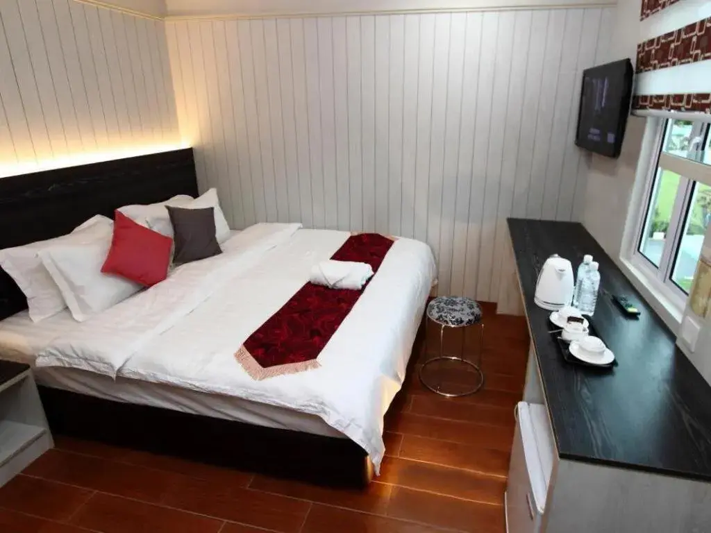 Bed in Grand SH Hotel Bed in Grand SH Hotel