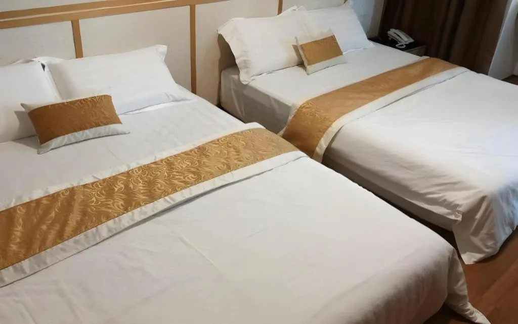 Bed in LF Hotel Tapah
