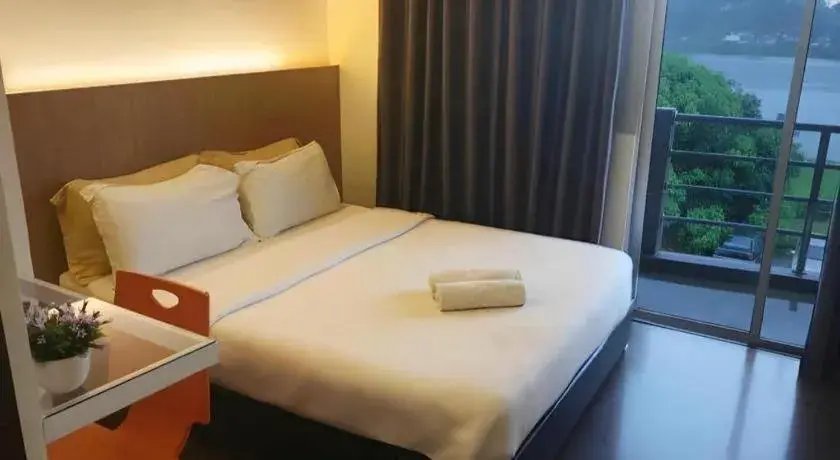 Bed in Place2Stay Business Hotel @ Waterfront Bed in Place2Stay Business Hotel @ Waterfront