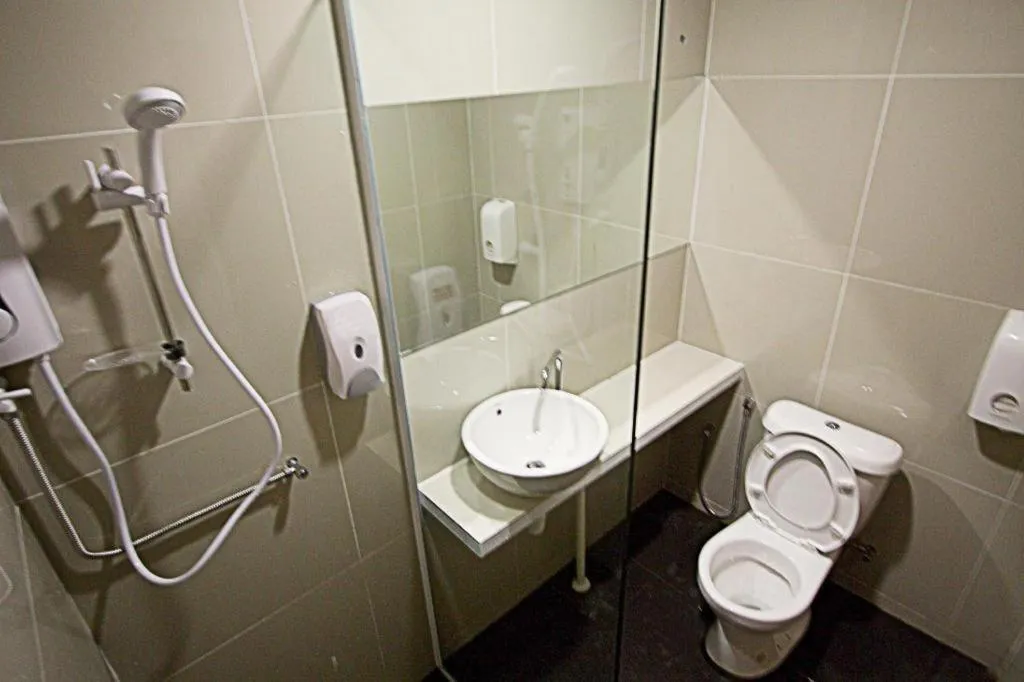 Place2Stay Business Hotel @ Waterfront