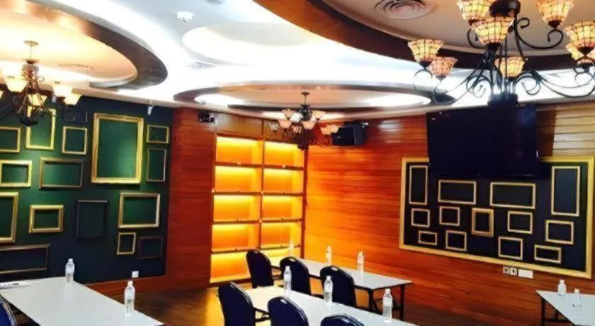 D North Star Hotel & Spa