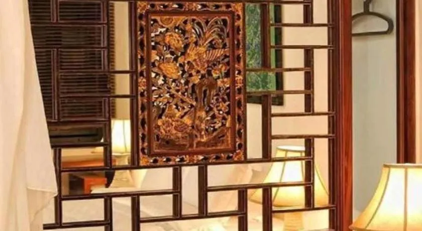 Courtyard at Heeren Boutique Hotel