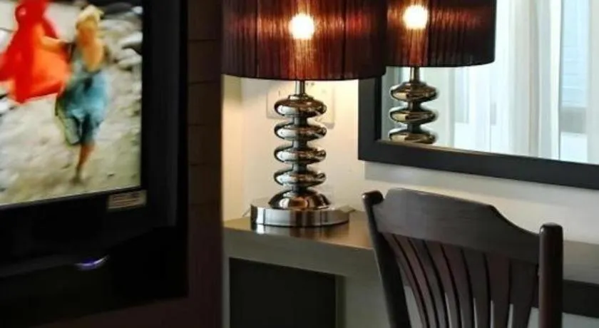 Courtyard at Heeren Boutique Hotel